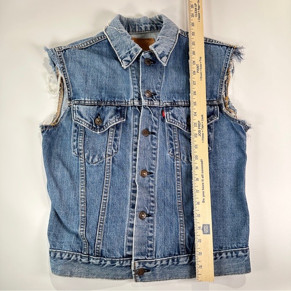 Levi’s vintage 70s/80s denim vest made in the USA large - Picture 10 of 10